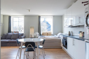 Bright and modern apartment on a quiet street